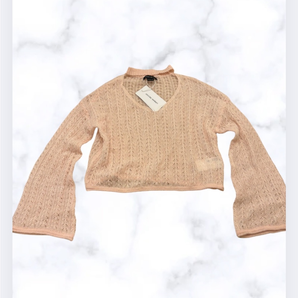 NWT Urban Revivo cropped Pink Sweater